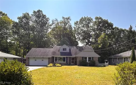 4021 Riverside Dr, Youngstown, OH 44511