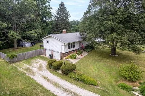 Exterior - 680 West St, Wadsworth, OH 44281 photo 10 of 10