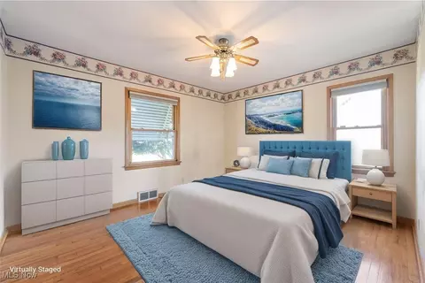 Bedroom - 327 E 280th St, Euclid, OH 44132 photo 1 of 4
