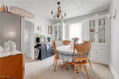 Dining - 254 E 248th St, Euclid, OH 44123 photo 1 of 1