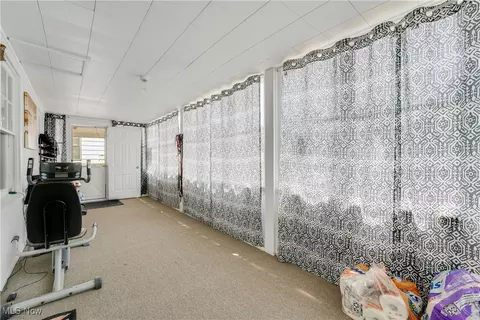 Exterior - 254 E 248th St, Euclid, OH 44123 photo 6 of 9