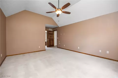 5960 Ford Rd, Elyria, OH 44035 photo 41