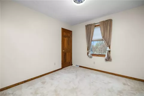 5960 Ford Rd, Elyria, OH 44035 photo 38