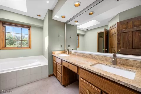 5960 Ford Rd, Elyria, OH 44035 photo 44
