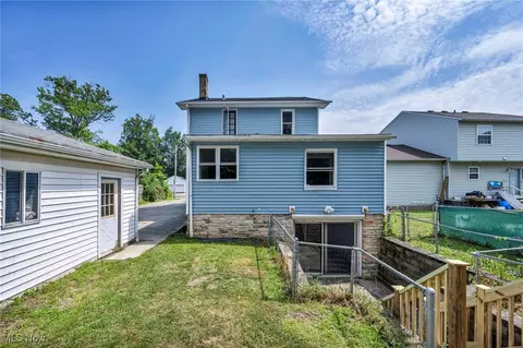714 E 232nd St, Euclid, OH 44123 photo 3