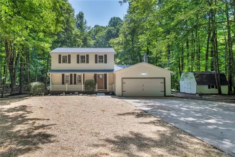 4258 Wayne Rd, Mantua, OH 44255