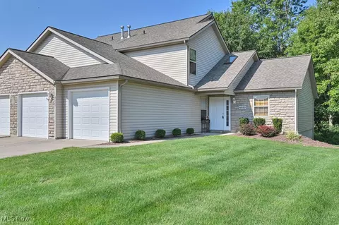4620 Creekside Dr, Kent, OH 44240