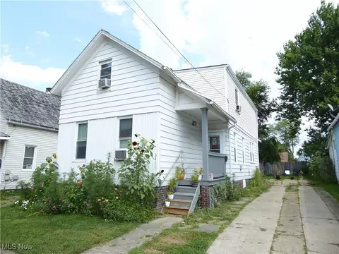 3411 W 46th St, Cleveland, OH 44102