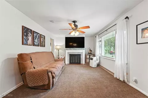 Living - 2011 E 52nd St, Ashtabula, OH 44004 photo 1 of 1