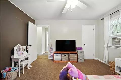 Bedroom - 2011 E 52nd St, Ashtabula, OH 44004 photo 6 of 6