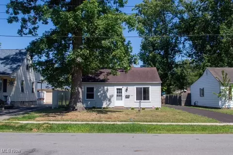 1936 Norwood NE, Warren, OH 44485
