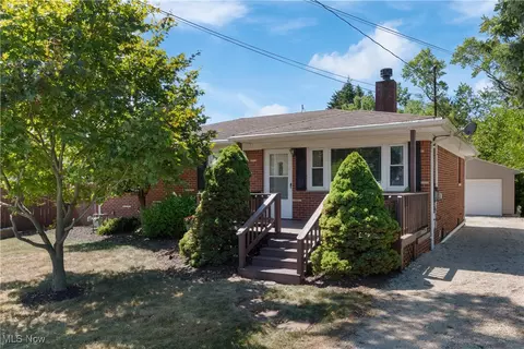 3100 Albrecht Ave, Akron, OH 44312