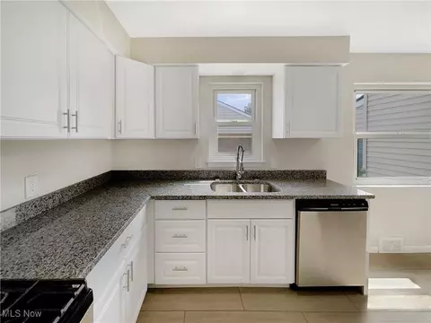 Kitchen - 30350 Powell Rd, Willowick, OH 44095 photo 3 of 3