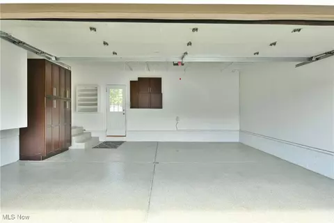 Other - 642 Oakridge Dr, Youngstown, OH 44512 photo 1 of 14