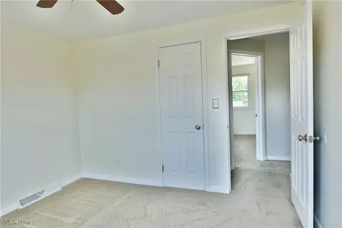 Bedroom - 642 Oakridge Dr, Youngstown, OH 44512 photo 11 of 11