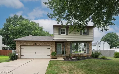3591 Harris Ave NW, Canton, OH 44708