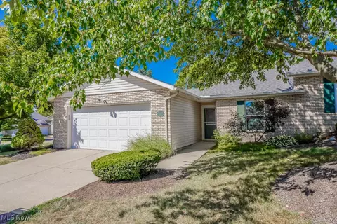 2844 Marsh Ave NW, Canton, OH 44708