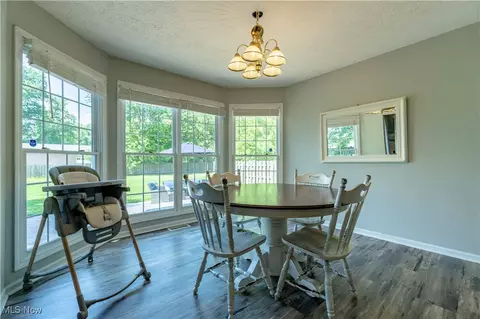 276 Horseshoe Dr, Lagrange, OH 44050 photo 7