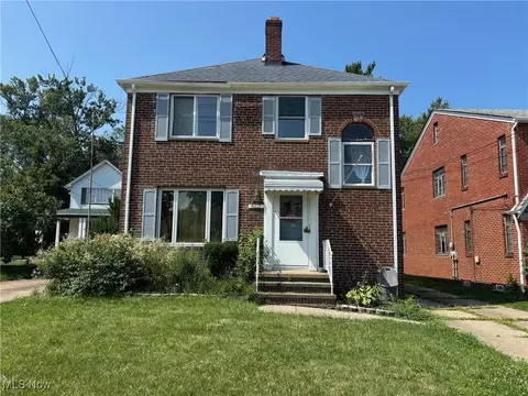 3596 Warren Rd, Cleveland, OH 44111