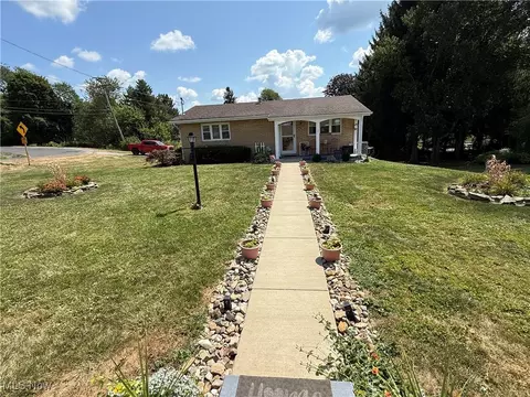 428 Imperial Dr, East Liverpool, OH 43920