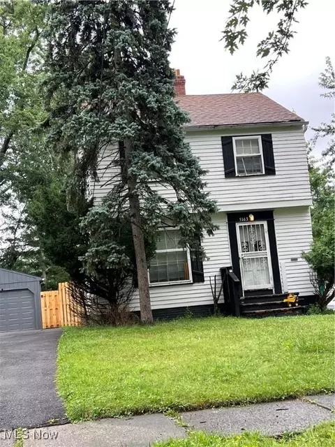 5163 Erwin St, Maple Heights, OH 44137