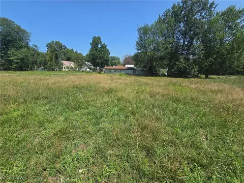 3964 Josephine St, Lorain, OH 44052