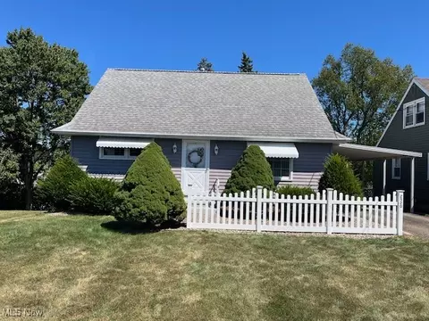 2520 Clarendon Ave NW, Canton, OH 44708