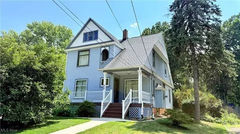220 Elm St, Kent, OH 44240