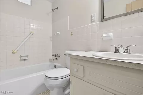 371 E 266th St, Euclid, OH 44132 photo 11