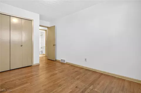 371 E 266th St, Euclid, OH 44132 photo 18