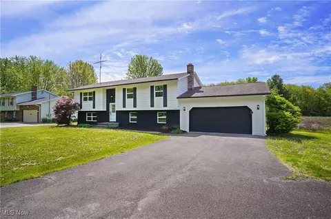 3740 Wilson Sharpsville Rd, Cortland, OH 44410