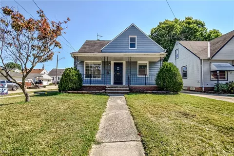 29966 Halifax St, Wickliffe, OH 44092