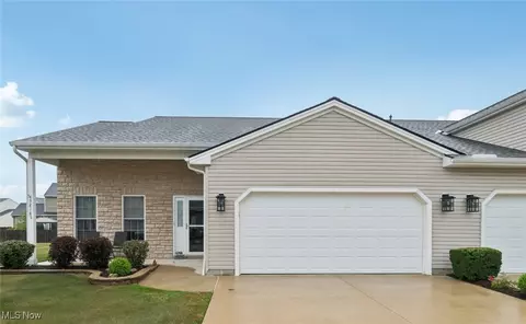 38185 Cross Creek Dr, Willoughby, OH 44094