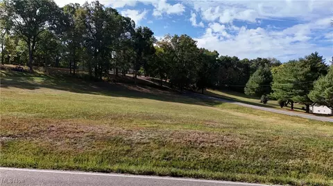 Pleasant Valley Drive, Coshocton, OH 43812