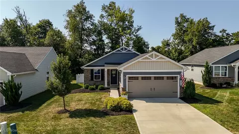 2670 Laubach Dr, Norton, OH 44203