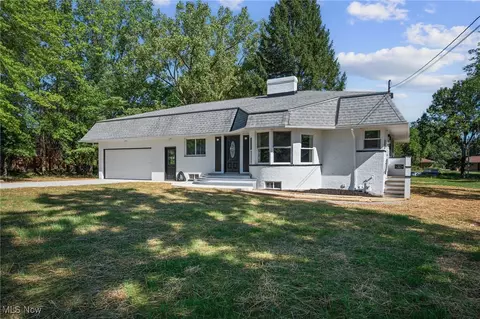 1599 Hillside Rd, Seven Hills, OH 44131 photo 28