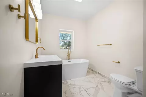 1599 Hillside Rd, Seven Hills, OH 44131 photo 16