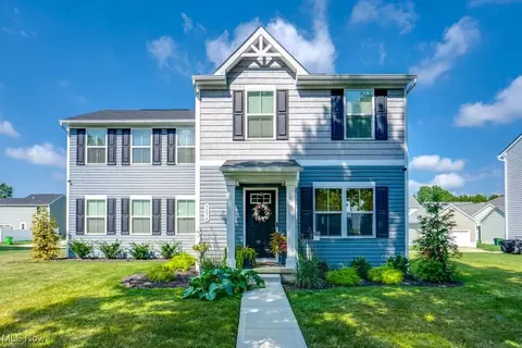 5274 Miller St, Barberton, OH 44203