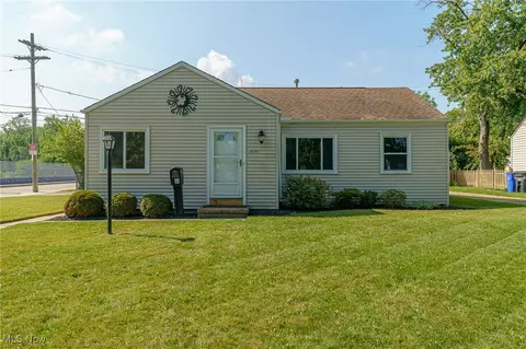 14301 Terminal Ave, Cleveland, OH 44135