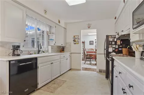 321 Ormsby Rd, Fairlawn, OH 44333 photo 16