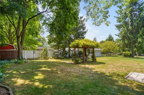 321 Ormsby Rd, Fairlawn, OH 44333 photo 42