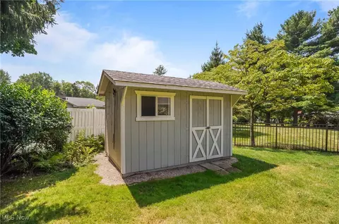 321 Ormsby Rd, Fairlawn, OH 44333 photo 44