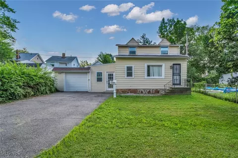 4649 Burleigh Rd, Garfield Heights, OH 44125