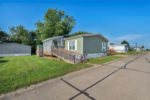 110 NW Lebanon Rd #92, Dalton, OH 44618