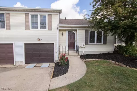5236 Creekside Blvd #H-31, Brunswick, OH 44212