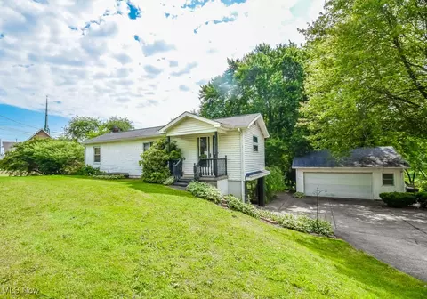 4800 Middlebranch Ave NE, Canton, OH 44705