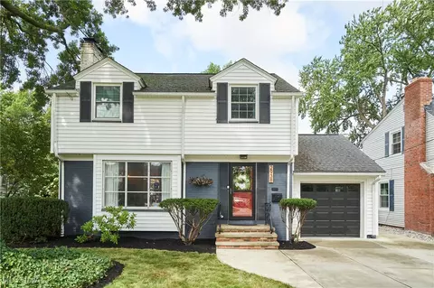 2938 Lakeview Ave, Rocky River, OH 44116