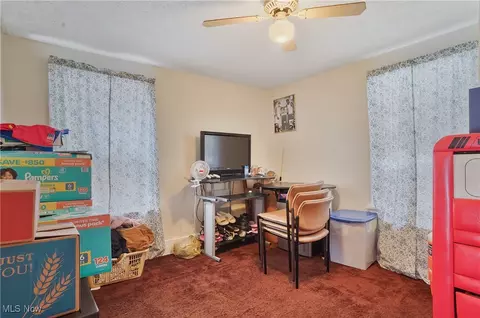 630 Ranney St, Akron, OH 44310 photo 21