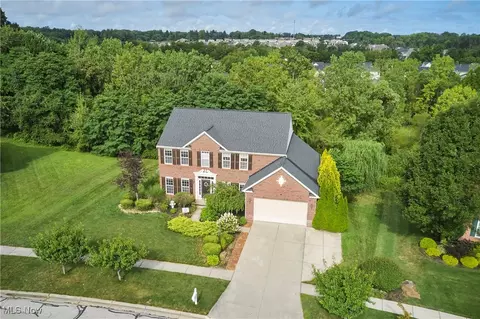 116 Millstream Ct, Copley, OH 44321