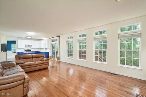 Living - 116 Millstream Ct, Copley, OH 44321 photo 2 of 2